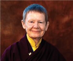 Ni sư Pema Chodron: Đánh thức từ bi tâm nơi mỗi người qua thực hành Tonglen