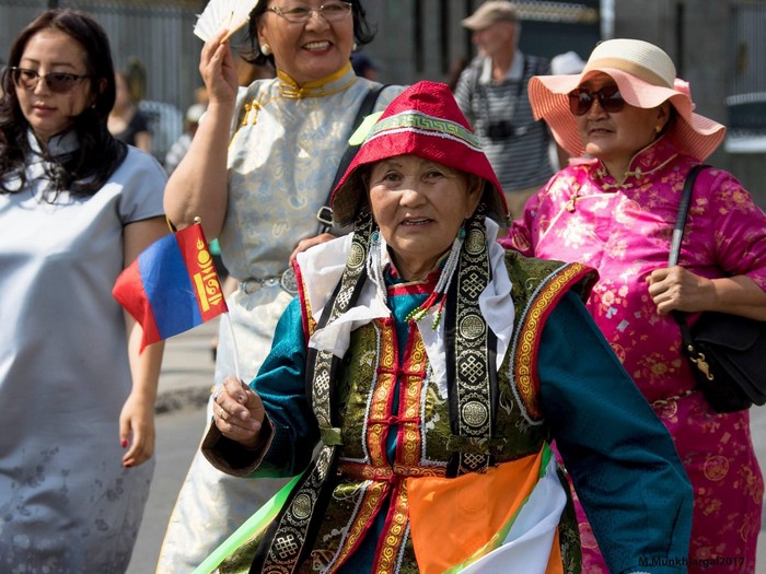 Tapchinghiencuuphathoc.vn Le Hoi Ton Giao Danshig Naadam O Mong Co (9)