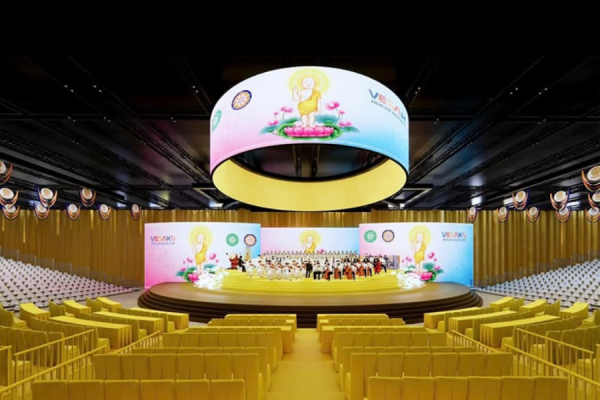 TP.HCM: Không khí sôi động chuẩn bị cho đêm nhạc Vesak 2025 tại Thisky Hall