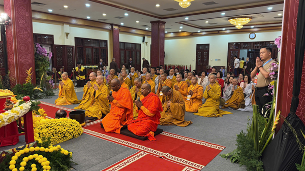 Xá lợi Phật được tôn trí tại chùa Quán Sứ (Hà Nội). Ảnh sưu tầm. Xá lợi Phật được tôn trí tại chùa Quán Sứ (Hà Nội). Ảnh sưu tầm.