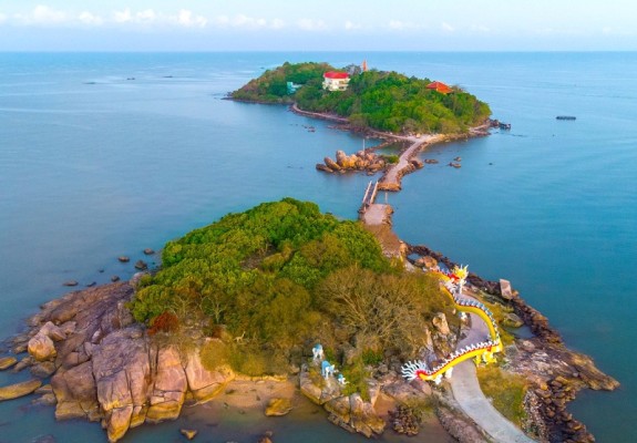 Thực tế bức tranh tín ngưỡng ở Hòn Đá Bạc (Cà Mau)