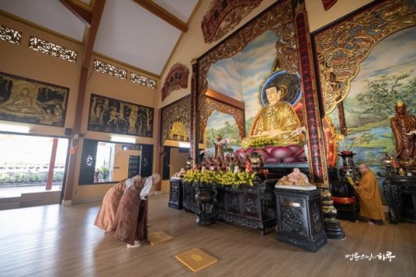 Nếu đã phát nguyện tu, hãy tu như đức Phật