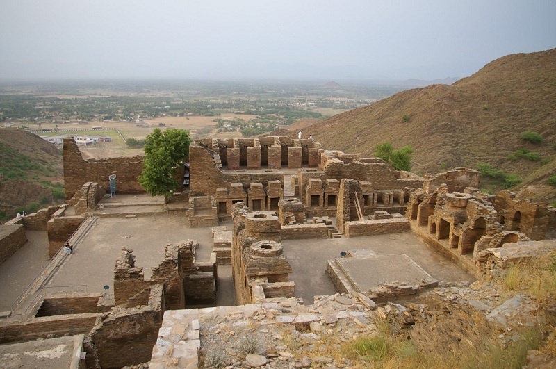 Tàn tích của Takht-i-Bahi ở Pakistan, một trong những công trình tu viện Phật giáo lâu đời nhất còn sót lại tập trung vào giáo dục. Ảnh: opendharma.com Tàn tích của Takht-i-Bahi ở Pakistan, một trong những công trình tu viện Phật giáo lâu đời nhất còn sót lại tập trung vào giáo dục. Ảnh: opendharma.com
