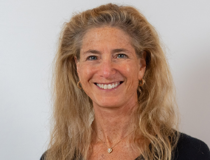 Tara Brach. Ảnh: tarabrach.com Tara Brach. Ảnh: tarabrach.com