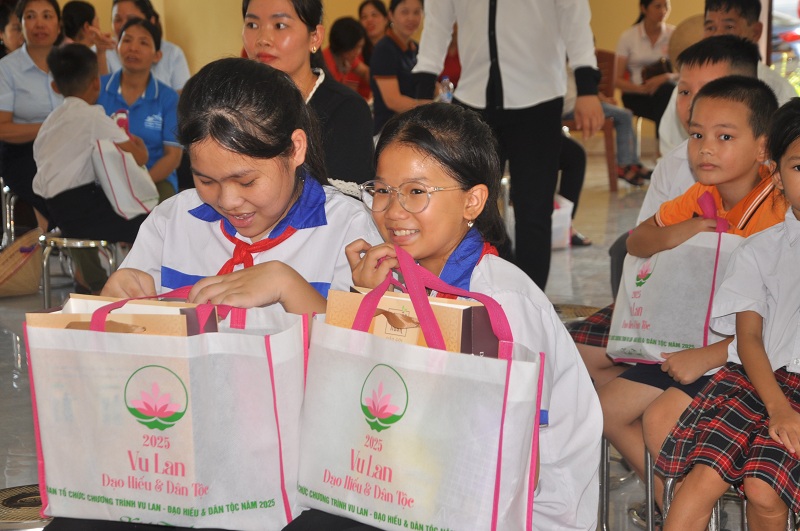 Niềm vui trước thềm năm học mới