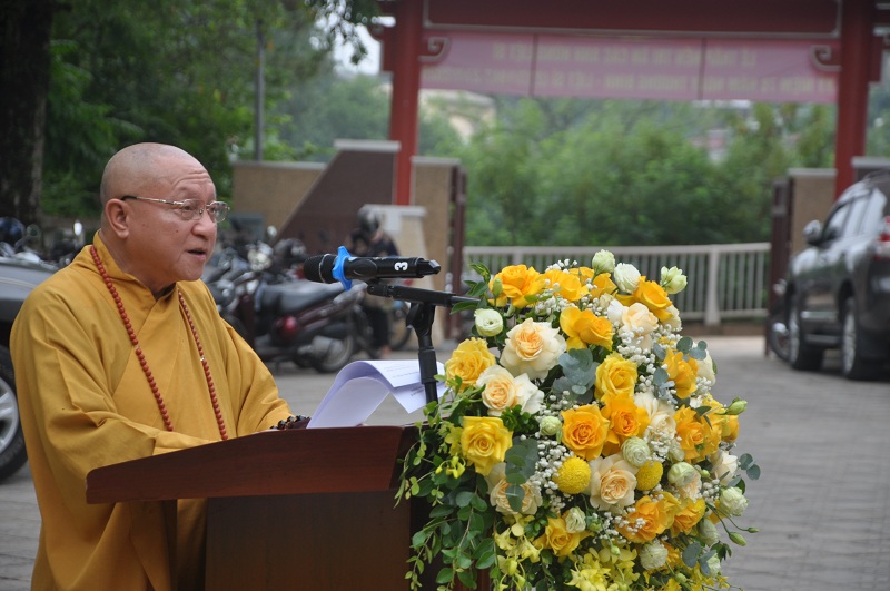 Hòa thượng Thích Gia Quang phát biểu