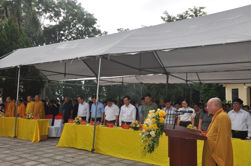 Phút nhập từ bi quán