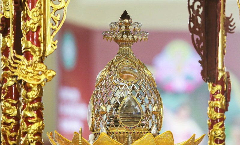 Xá lợi Phật được tôn trí tại chùa Quán Sứ (Hà Nội) dịp Đại lễ Vesak 2025. Ảnh sưu tầm. Xá lợi Phật được tôn trí tại chùa Quán Sứ (Hà Nội) dịp Đại lễ Vesak 2025. Ảnh sưu tầm.