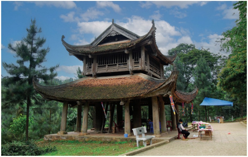 Gác chuông chùa Trăm Gian - Ảnh: Minh Khang Gác chuông chùa Trăm Gian - Ảnh: Minh Khang