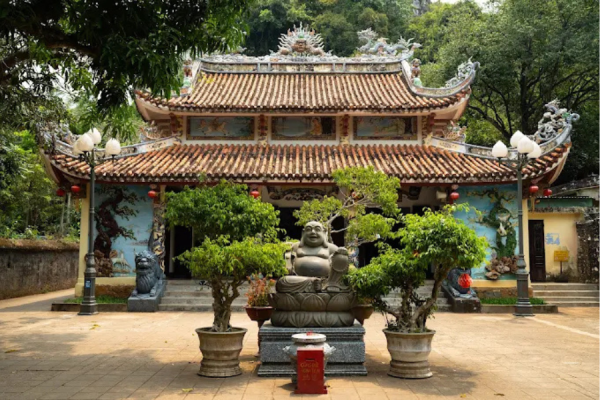 Chùa Tam Thai - ngôi cổ tự danh thắng ở Đà Nẵng