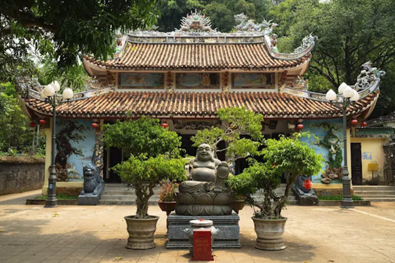 Chàu Tam Thai - Đà Nẵng. Ảnh sưu tầm. Chàu Tam Thai - Đà Nẵng. Ảnh sưu tầm.