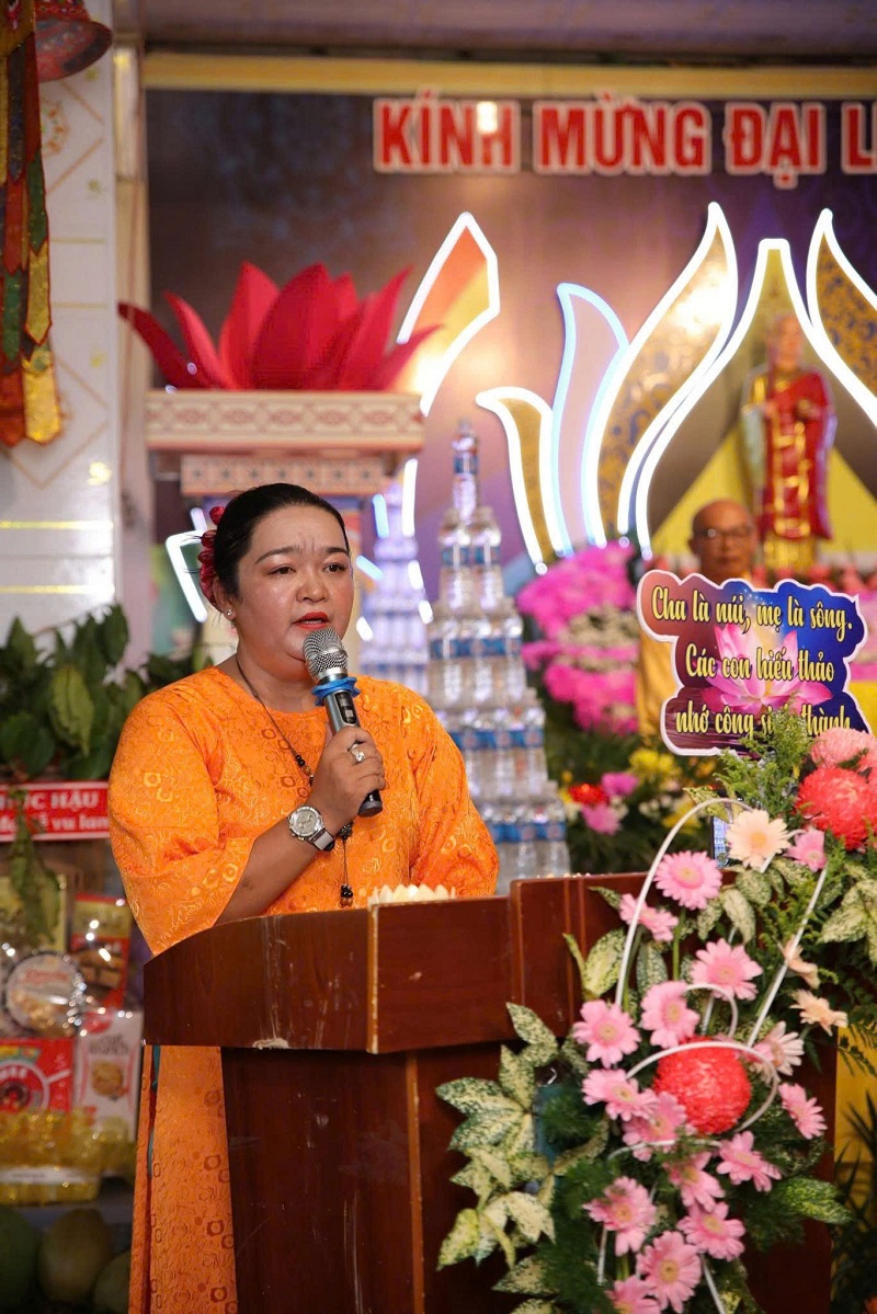 Phật tử Nhuận Đức xúc động cùng bài Cảm Niệm Vu Lan Phật tử Nhuận Đức xúc động cùng bài Cảm Niệm Vu Lan