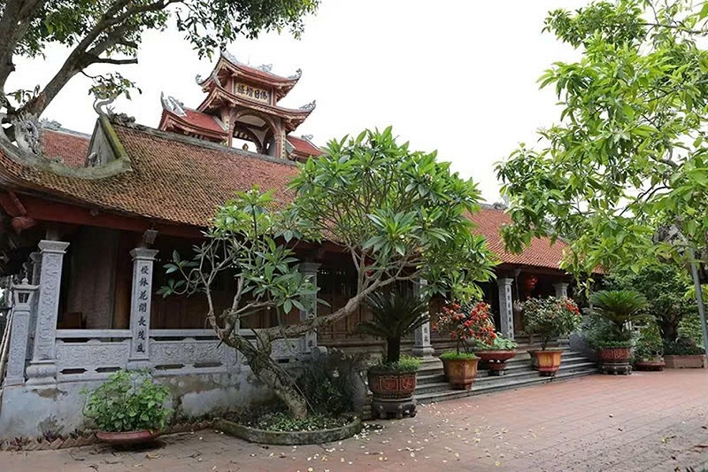 Chùa Thọ Vực - nơi được lựa chọn đặt trụ sở biên tập cho nhà in Tiến Lên – một trong những cơ sở in ấn tài liệu quan trọng phục vụ cho các lực lượng vũ trang chống lại thực dân Pháp của 6 tỉnh đồng bằng sông Hồng. (ảnh: thanhtra.com.vn) Chùa Thọ Vực - nơi được lựa chọn đặt trụ sở biên tập cho nhà in Tiến Lên – một trong những cơ sở in ấn tài liệu quan trọng phục vụ cho các lực lượng vũ trang chống lại thực dân Pháp của 6 tỉnh đồng bằng sông Hồng. (ảnh: thanhtra.com.vn)