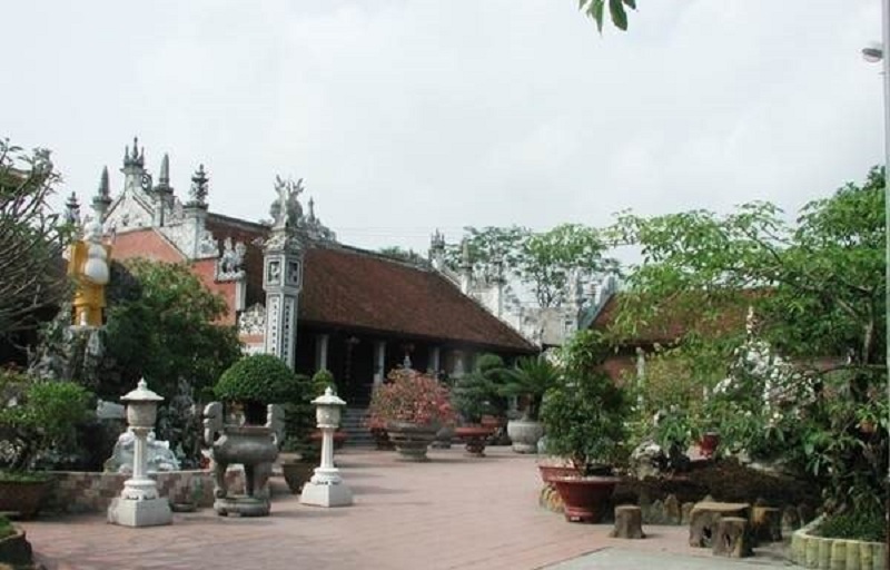 Chùa Tự Khánh (ảnh: Internet) Chùa Tự Khánh (ảnh: Internet)
