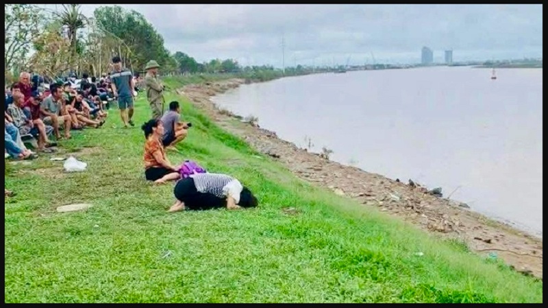 Nỗi đau khôn nguôi nơi những người ở lại... (ảnh: Internet) Nỗi đau khôn nguôi nơi những người ở lại... (ảnh: Internet)