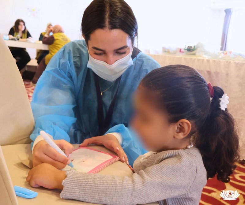 5.	Shaima Zaarab kể lại hành trình gian khổ chạy trốn khỏi Gaza và quá trình điều trị bệnh bạch cầu của con gái. (Nguồn: global.tzuchi.org) 5.	Shaima Zaarab kể lại hành trình gian khổ chạy trốn khỏi Gaza và quá trình điều trị bệnh bạch cầu của con gái. (Nguồn: global.tzuchi.org)