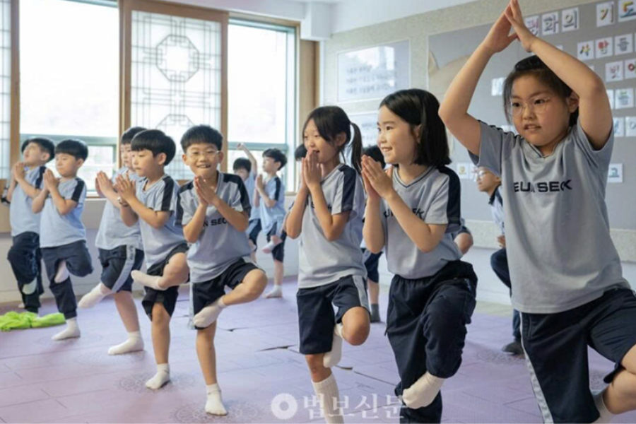 Hàn Quốc: Thiền giúp học sinh tiểu học ổn định cảm xúc