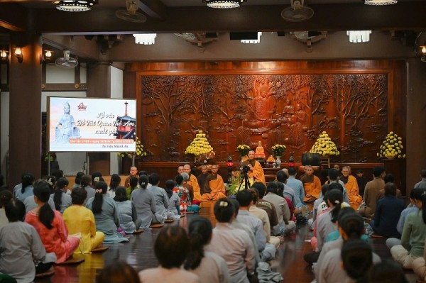 Học hạnh Bồ Tát Quán Thế Âm là học nghe bằng Tâm