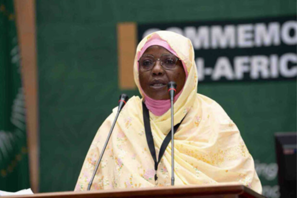 Châu Phi: Trao quyền cho phụ nữ là trao ngọn đuốc trí tuệ và tự chủ