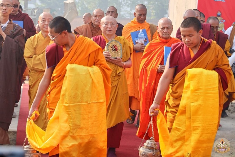 Nguồn ảnh: Tu viện Pal Thubten Shedrub Ling - Facebook của Chùa Ngàn Phật