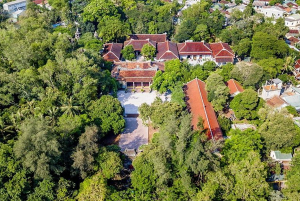 Quang cảnh nhìn từ trên cao của Tổ đình