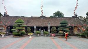 Thờ nữ thần Mây ở chùa Thái Lạc (Hưng Yên)