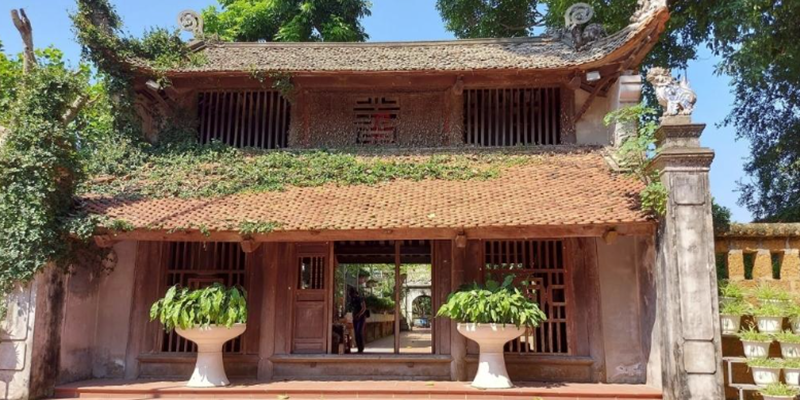 Cổng chùa Mía (Sơn Tây, Hà Nội). Ảnh sưu tầm.