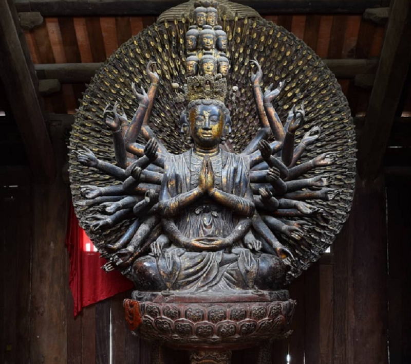 Tượng cổ đức