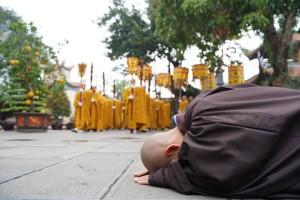 Phát nguyện xuất gia và rào cản cần vượt qua