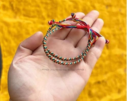 Nguồn gốc, ý nghĩa của chỉ ngũ sắc trong tín ngưỡng và truyền thống Phật giáo