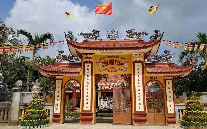 Ch&ugrave;a B&agrave; Đ&aacute;. Ảnh: Internet