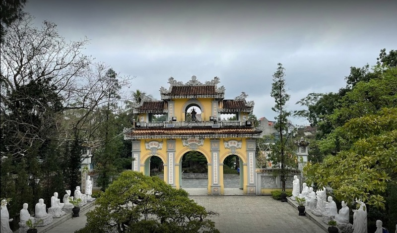 Ch&ugrave;a B&agrave; Đ&aacute;. Ảnh: Internet