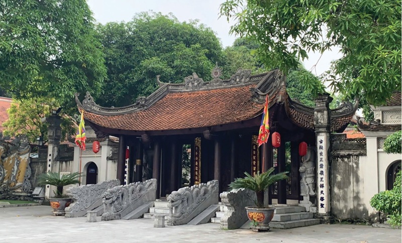 Tam quan đền L&yacute; B&aacute;t Đế (Bắc Ninh) - Ảnh: Sưu tầm