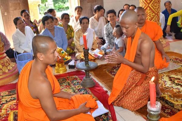 Tục xuất gia của người Khmer: Hành trình "nằm kén để hóa bướm"
