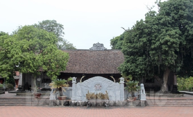 Ch&ugrave;a S&ugrave;ng &Acirc;n (Hải Ph&ograve;ng). Ảnh sưu tầm.