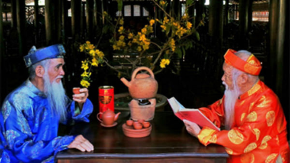 Khách trên sân thượng