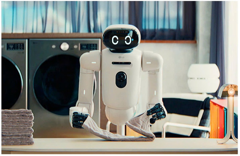 Robot LG CLOiD gấp khăn tại CES 2026. (Nguồn: Internet)