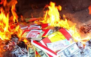 Cúng đốt vàng mã dịp Tết: Nhớ an toàn, văn minh và thân thiện với môi trường