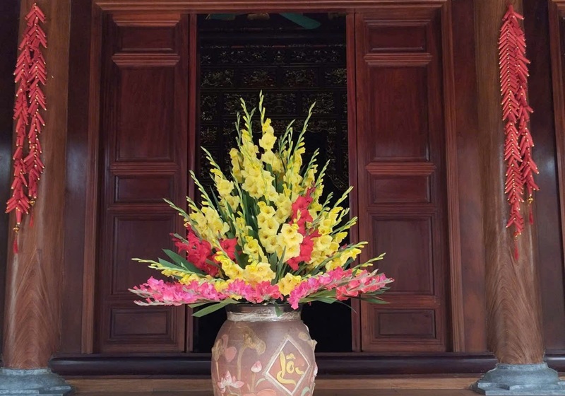 Xuân bên cửa thiền môn