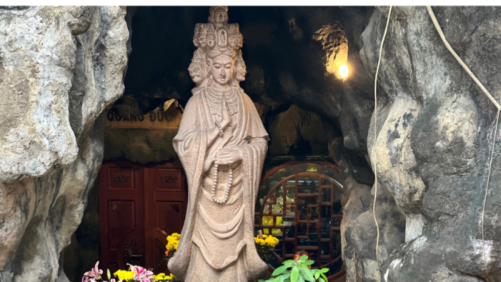 Hình Phật, Bồ tát dùng làm trang sức, trang trí có tội không?