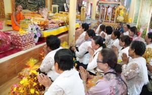 Những đóa sen thầm lặng thảo thơm trong truyền thống Phật giáo Nam Tông