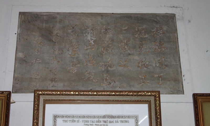 Ảnh c&acirc;u đối c&oacute; chữ &ldquo;khai Đinh&rdquo;&nbsp;