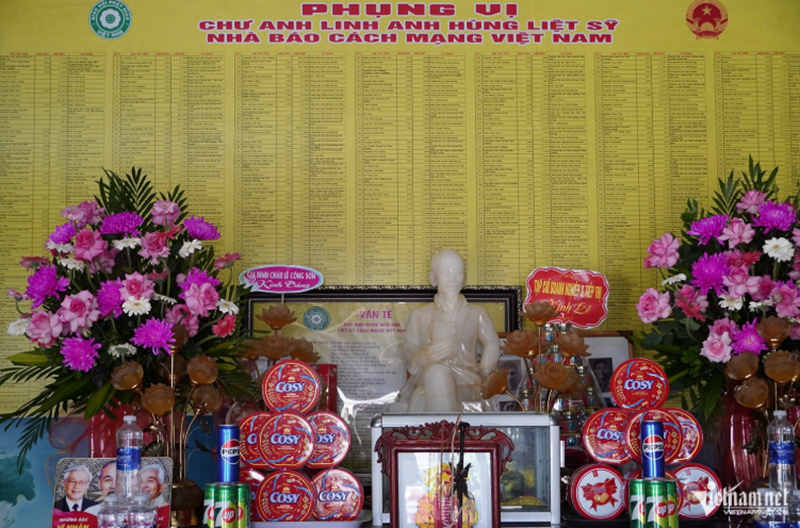 Ng&ocirc;i ch&ugrave;a đặc biệt ở Nghệ An, nơi 512 nh&agrave; b&aacute;o liệt sĩ &lsquo;trở về&rsquo;