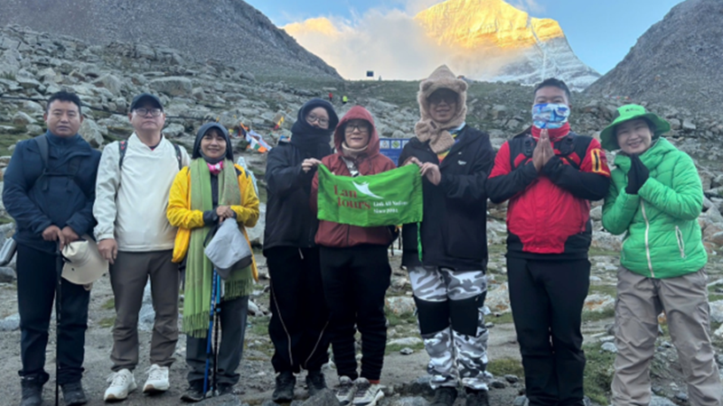 Tôi đã "tái sinh" trên đỉnh Kailash Kora