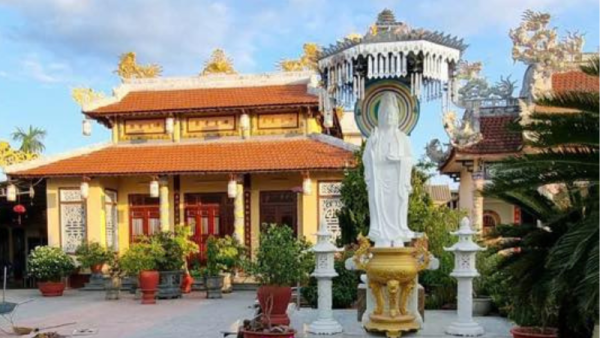 Thăm chùa Bồ Điền bên dòng Ô Lâu