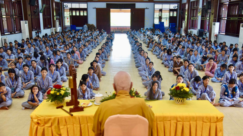 Đạo Phật dành cho ai?