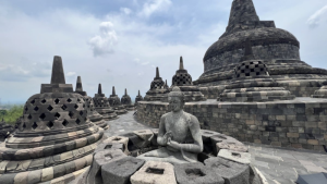 Công trình phiên dịch Đại Tạng Kinh bằng tiếng Indonesia