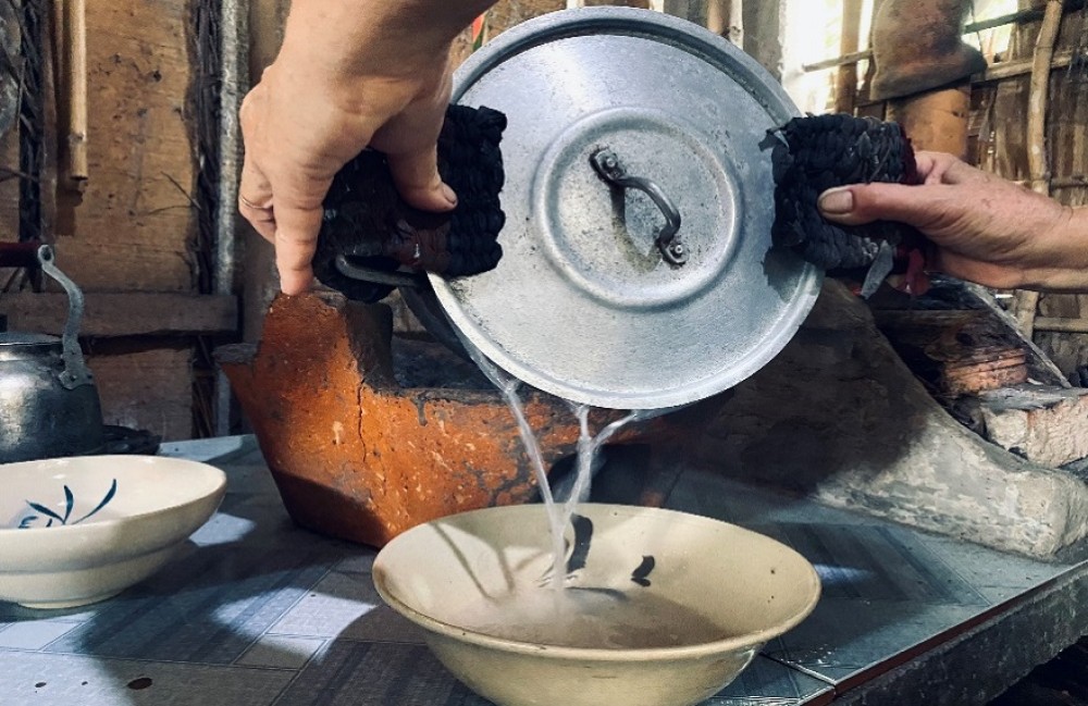 Thương hoài một bát nước cơm