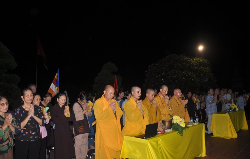 Niệm Phật cầu gia bị