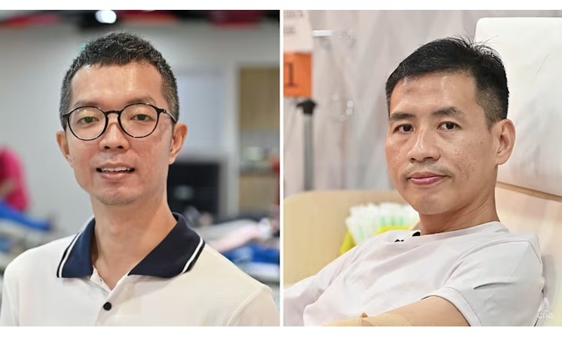 Anh Macs Chen (tr&aacute;i) v&agrave; &ocirc;ng Jereme Wong l&agrave; những Phật tử đ&atilde; duy tr&igrave; việc hiến m&aacute;u thường xuy&ecirc;n trong hơn một thập ni&ecirc;n. (Ảnh: CNA/Alyssa Tan)